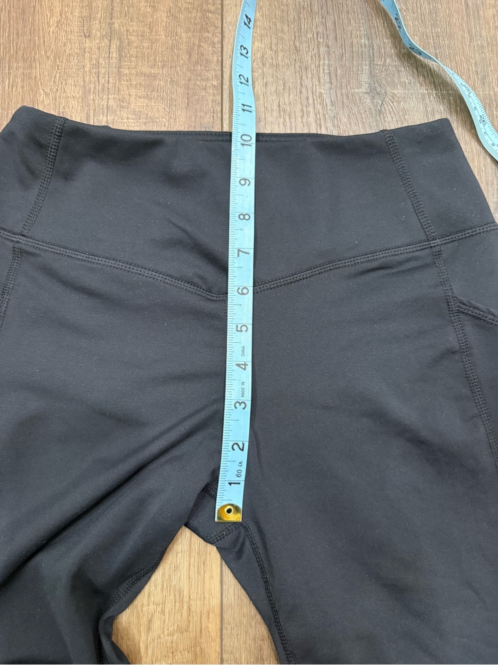 Baleaf Women's Fleece Lined Leggings Black pockets - Picture 5 of 10